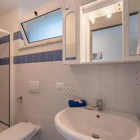 Holiday home San Giuseppe - Vlo210 By Interhome